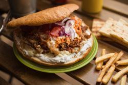  Extra Gyros